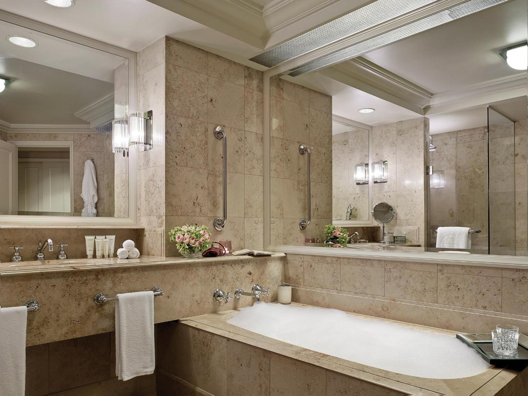 Habitación Deluxe con balcón
