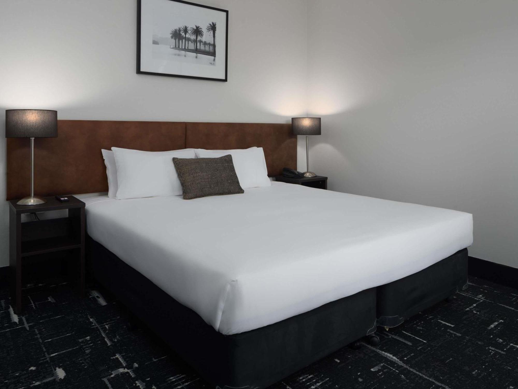 Superior King Room,1742624799:JPEG